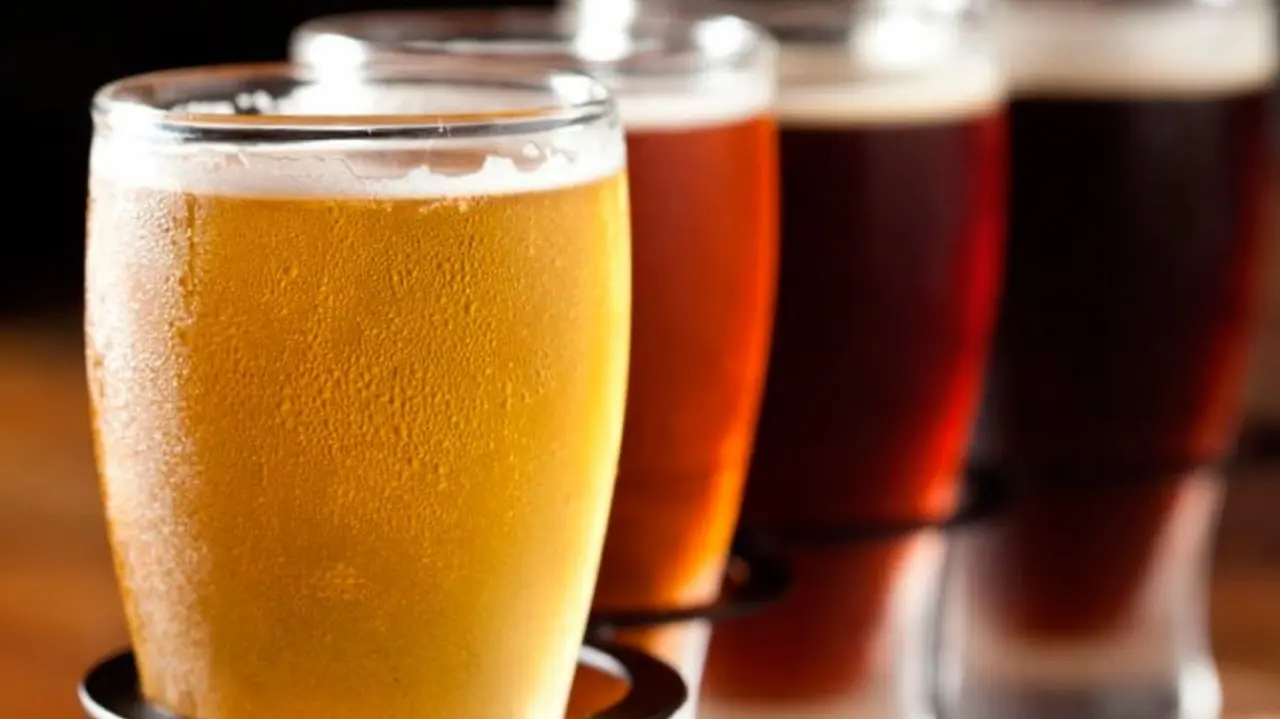 Inventan una cerveza que hace crecer los músculos en vez de la panza