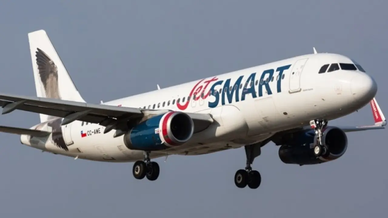 De acuerdo a los gremios, el CEO de Jet Smart cobra parte de su sueldo gracias al programa ATP