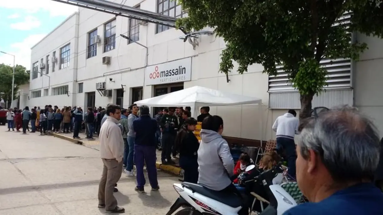 Massalin cerró la fábrica de cigarrillos Marlboro en Goya y despidió a 220 trabajadores