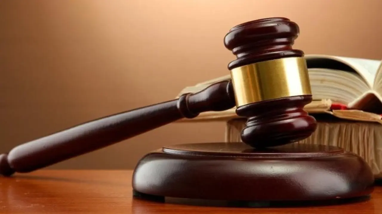 Hombre deberá entregar camioneta a su ex pareja en 72 horas por fallo judicial