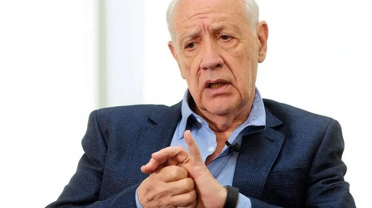 Gobierno podría proponer los cupones atados al PBI como en el canje de Roberto Lavagna.
