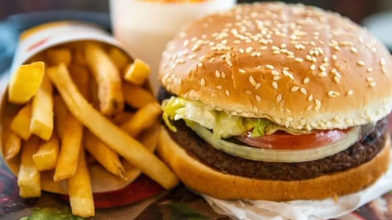 Hamburgueserías cierran locales y piden habilitar el 