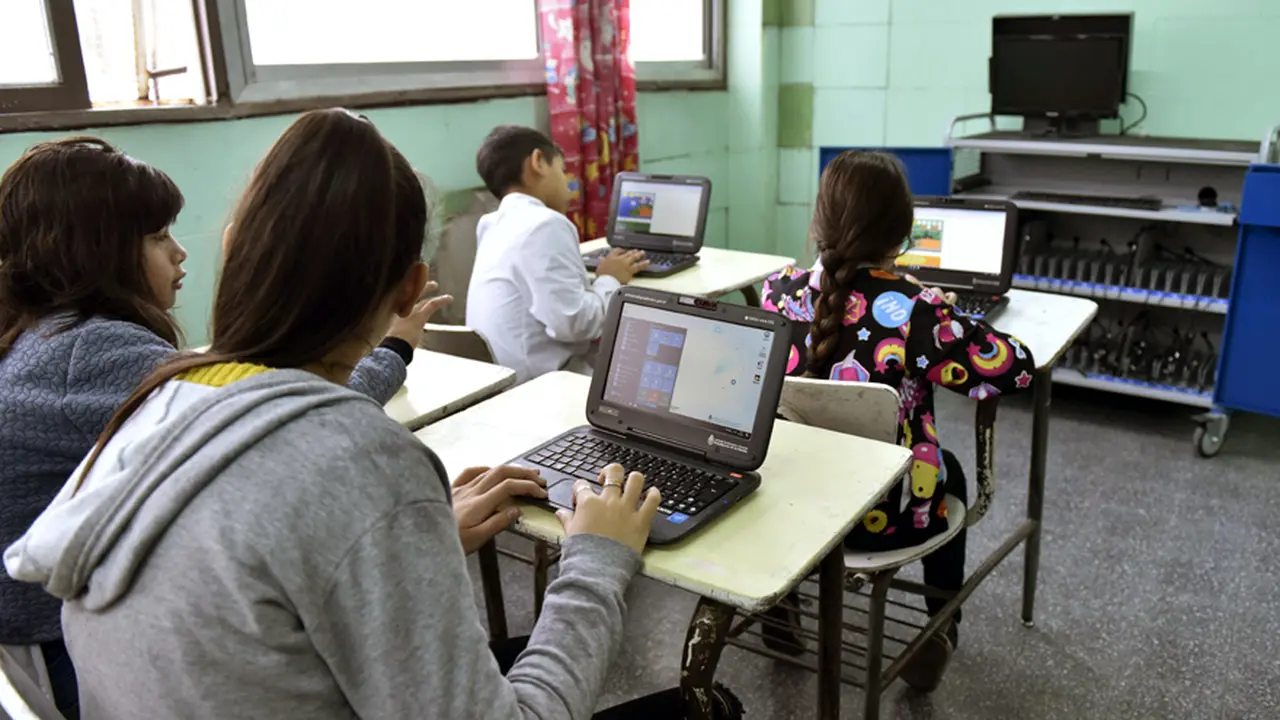 Tendrán prioridad los alumnos que tuvieron 