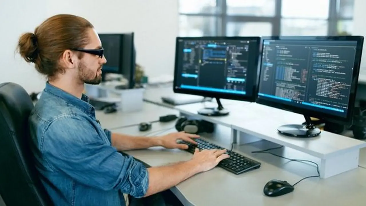 Sueldos: uno de cada cuatro programadores no recibió suba por inflación en 2019