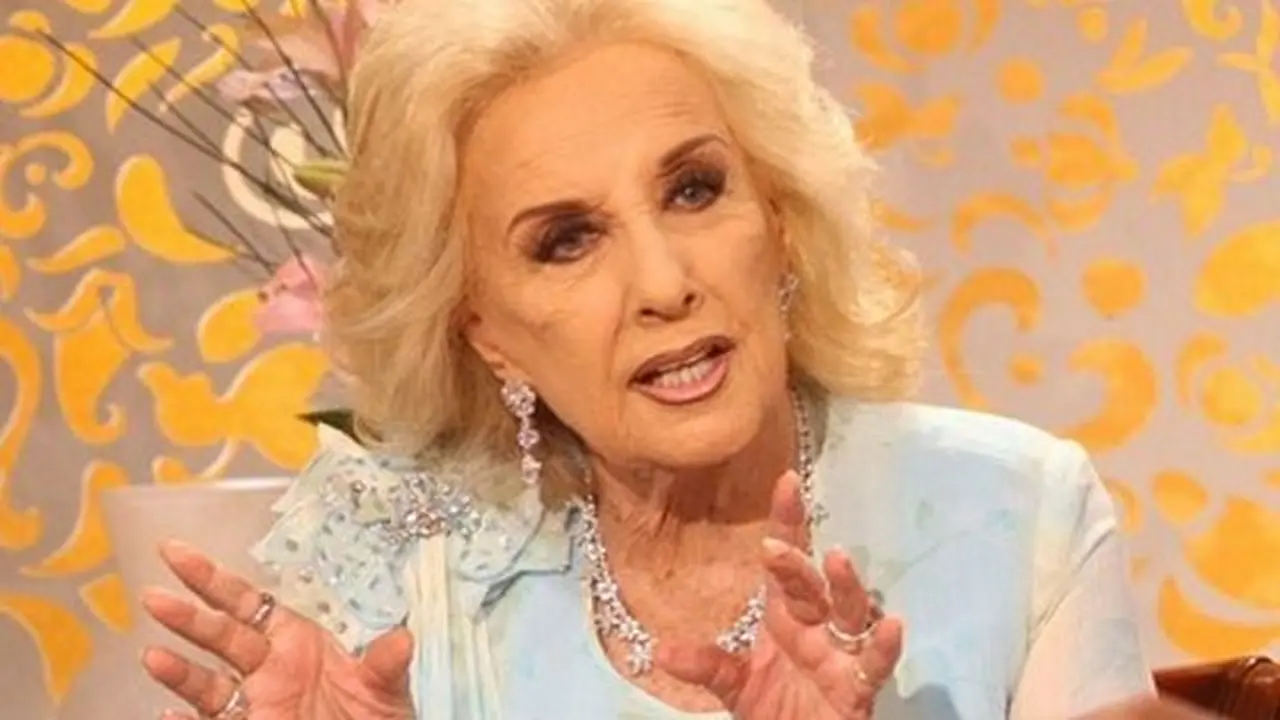 Votó Mirtha Legrand: "Esta noche voy a llamar al que gane"