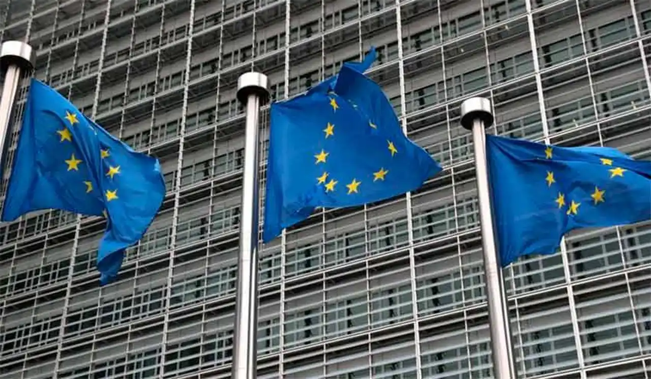 Vivir en el exterior: ¿se puede hacer un upgrade de ciudadanía europea?