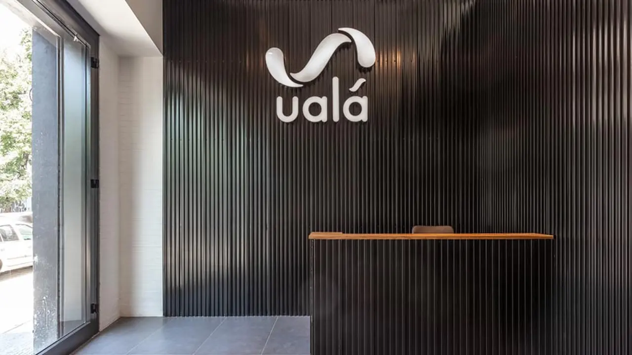 Ualá: qué es y cómo funciona una tarjeta sin cuenta bancaria