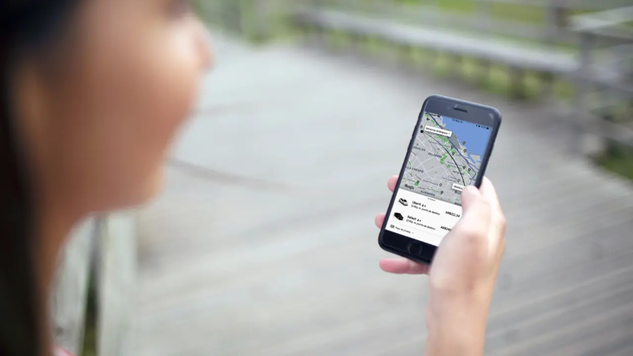 Usuarios de Uber califican a los choferes