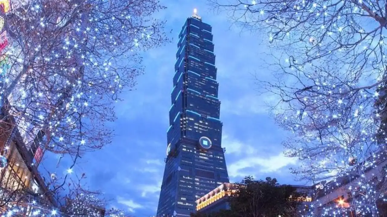 Este es el Taipei 101, uno de los edificios más altos del mundo