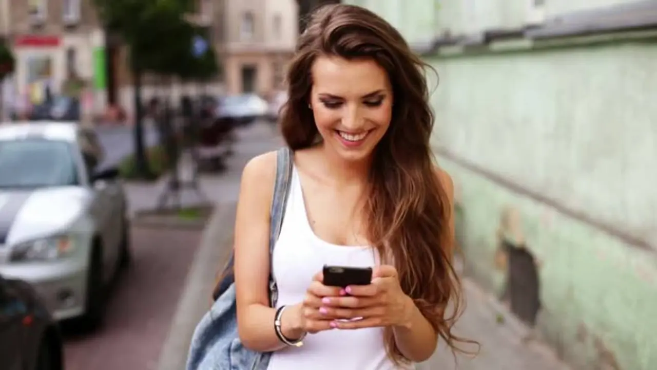 Desinfectar el celular puede matar a las bacterias 