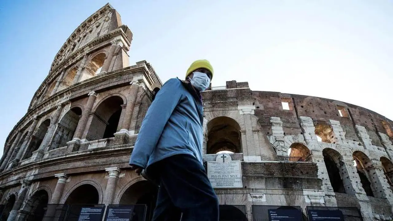 El coronavirus provocó la muerte de unas 33.000 personas en Italia.