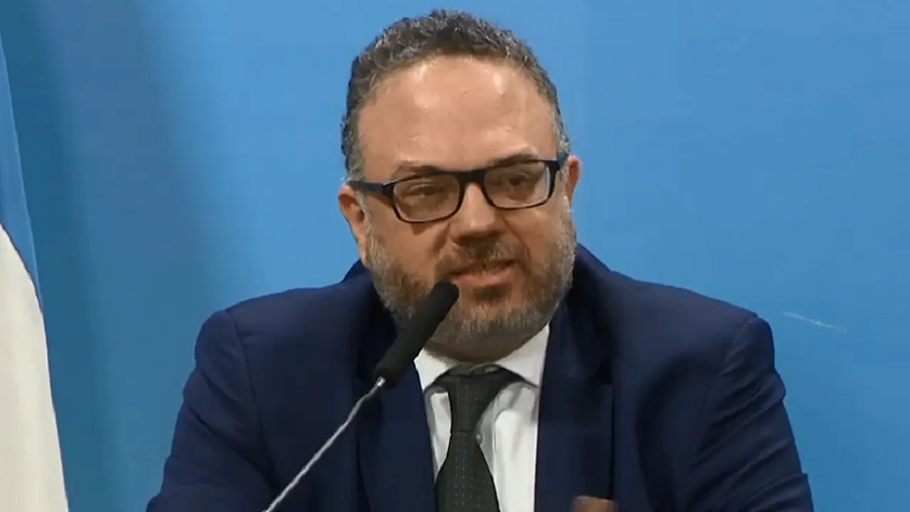 Frente a este desfase entre lo que figura como costos y lo que realmente se pacta en el mercado, el ministro Kulfas encabezó una videoconferencia
