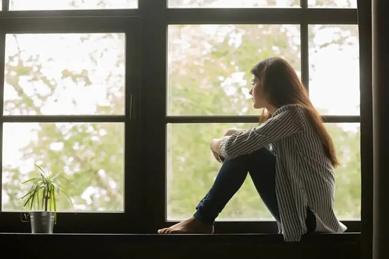 Cómo puede impactar el aislamiento obligatorio en la salud mental