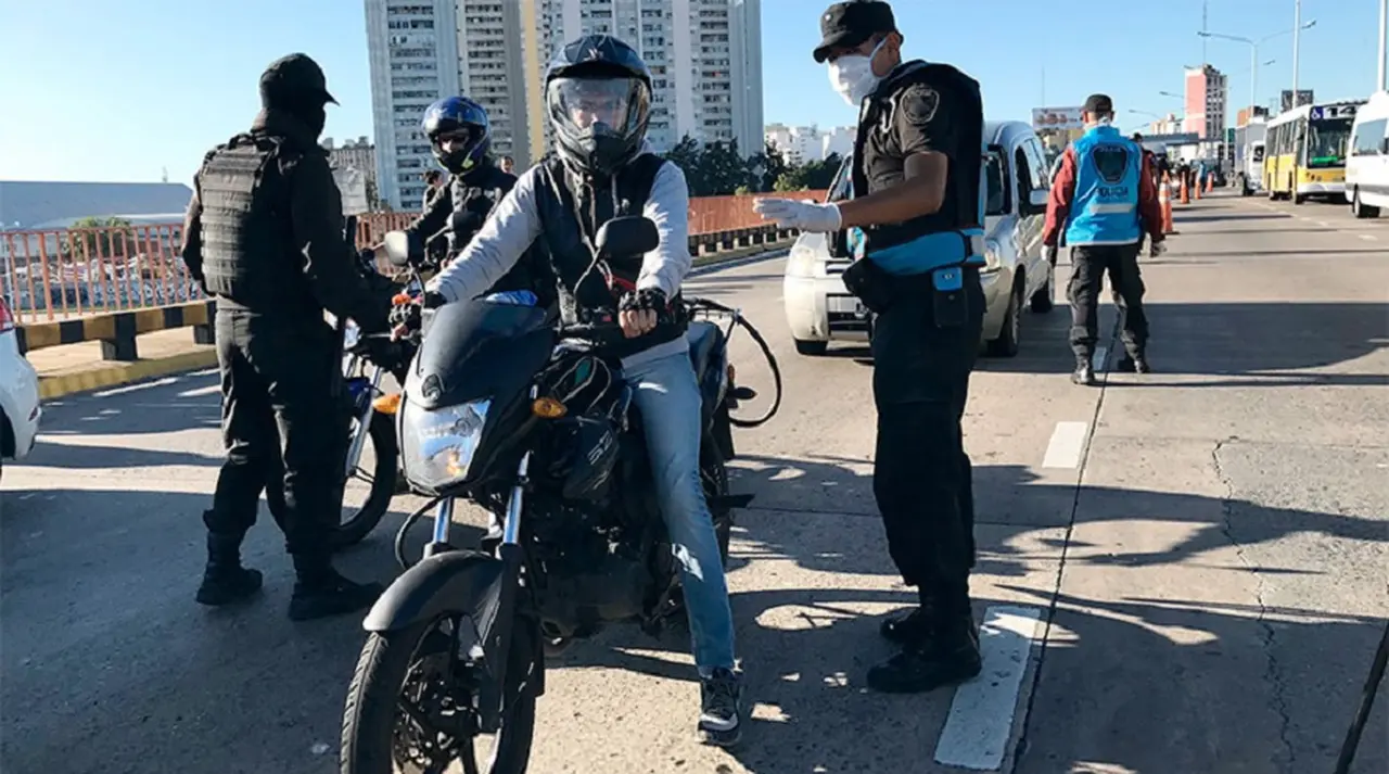 Hay unos 4900 detenidos por violar la cuarentena en todo el país por el coronavirus