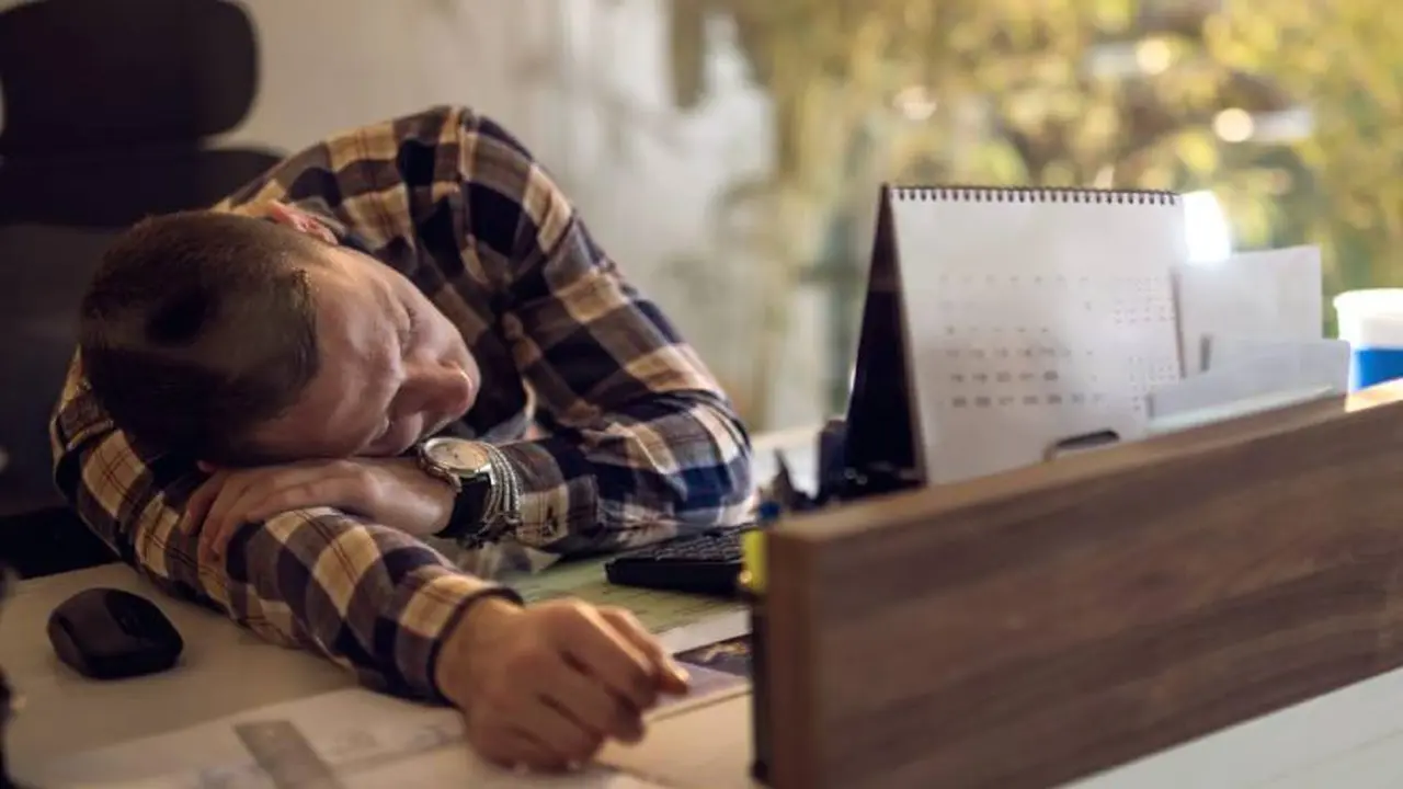 El cansancio durante el día es una consecuencia del insomnio