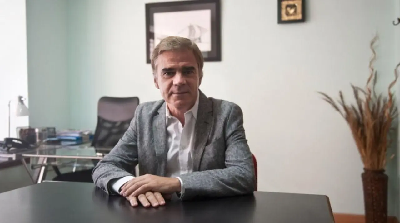 Marcelo Elizondo, experto en comercio exterior, apunta a la apertura comercial como vía de la recuperación post pandemia