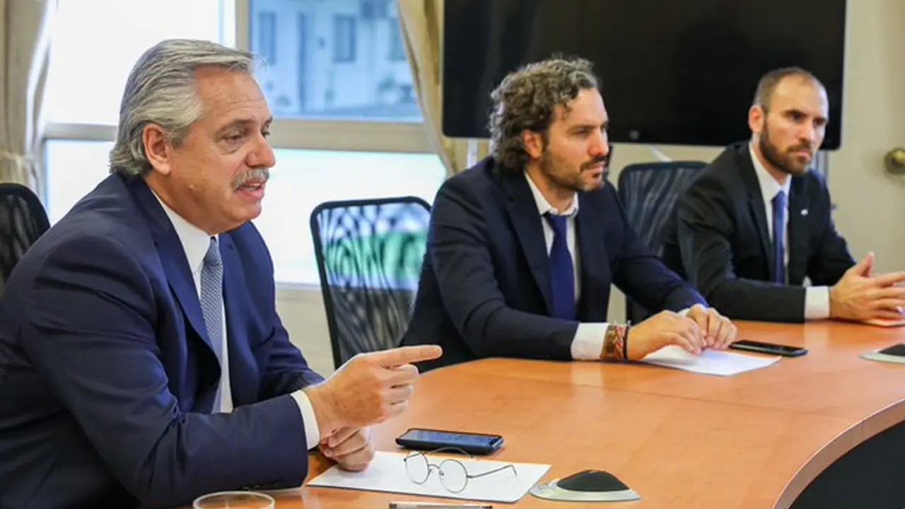 Gobierno evalúa estirar otra vez la cuarentena y habilitar excepciones a otras actividades