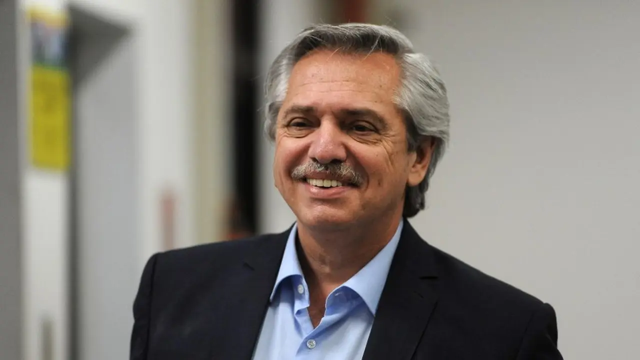 Según Longobardi, el Presidente cuenta con información inexacta