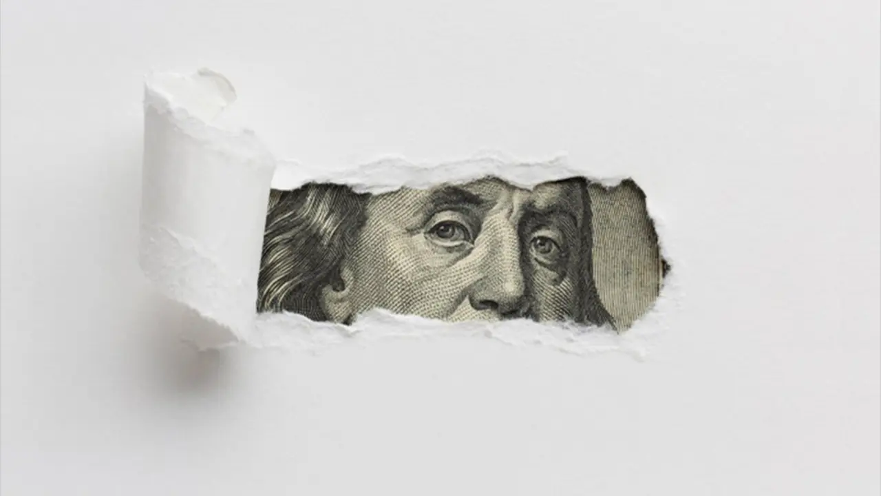 En los free shop de Argentina se puede pagar en pesos y adquirir productos con precios en dólares a un tipo de cambio de $99.