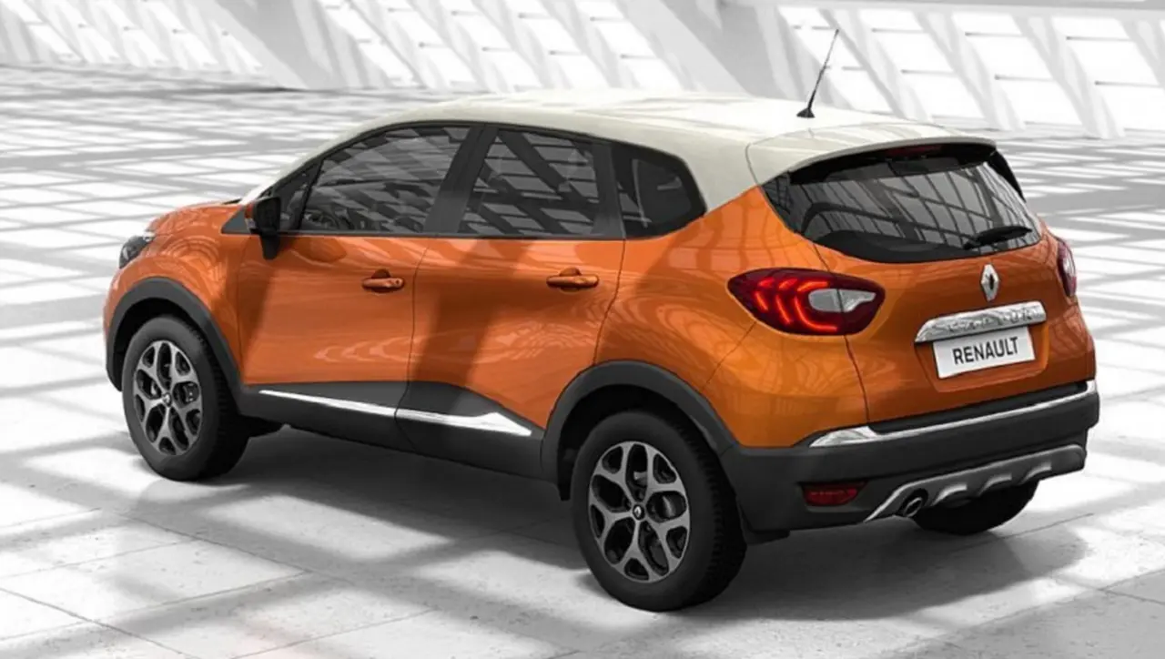 El Captur de atrás, otra imagen destacada.
