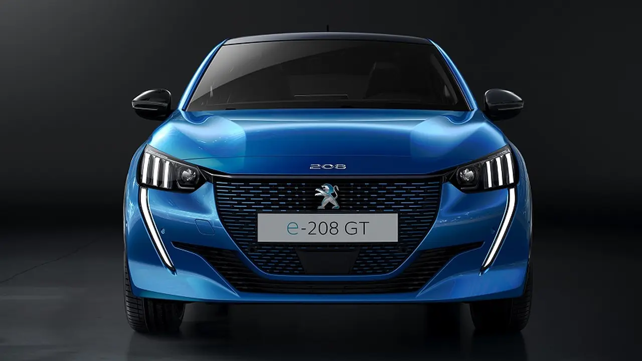 Peugeot 208 2020, com motor eléctrico.