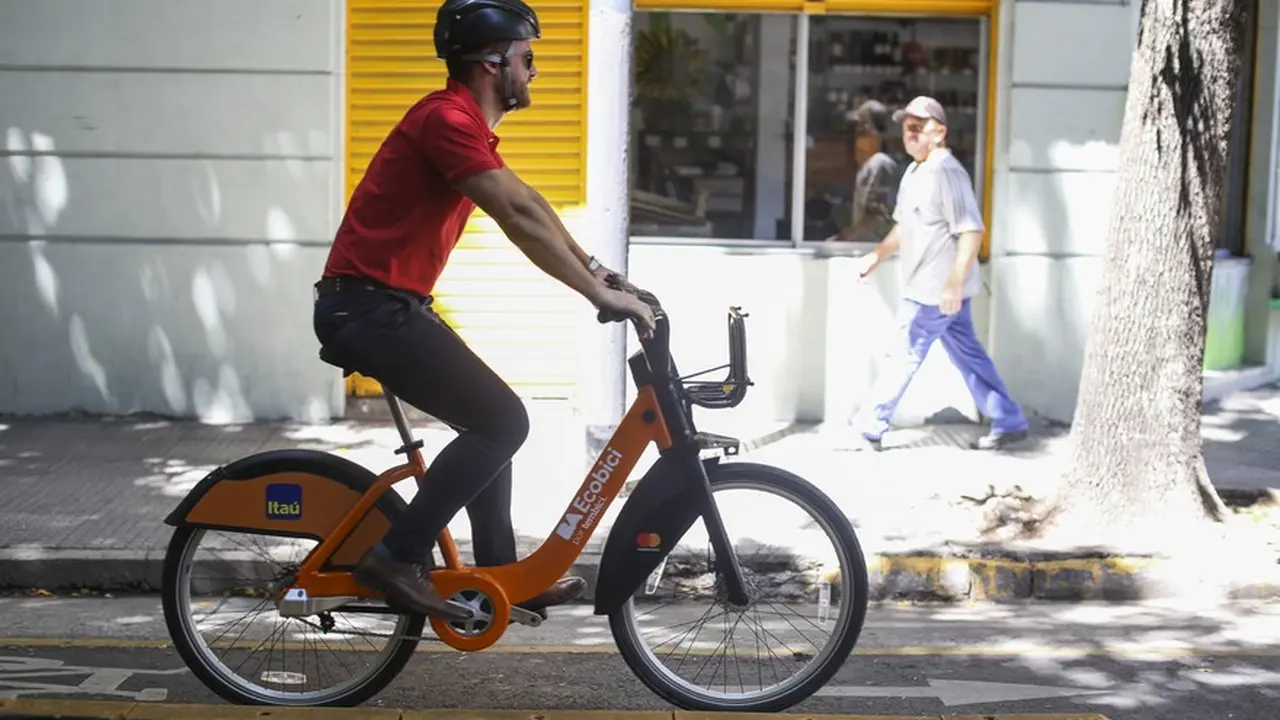 Ecobici deja de ser gratuito para los turistas.