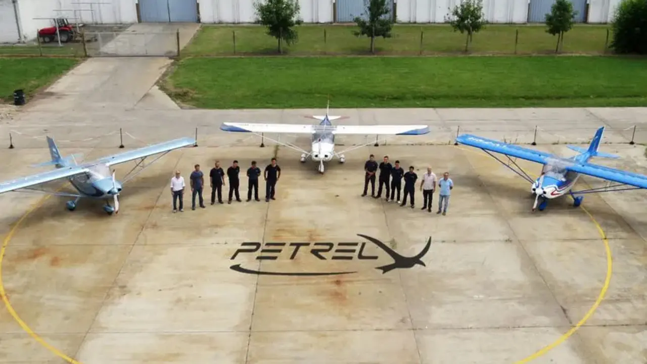 La trunca exportación de estos aviones ligeros originó la polémica.