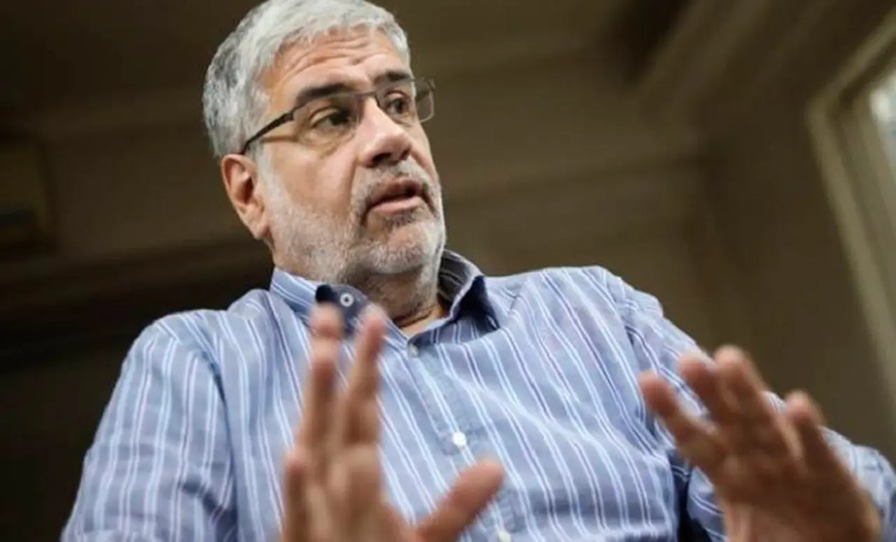 El kirchnerismo arremete y exige "profundizar" el modelo: darle más a la "maquinita" de pesos y reforzar el cepo cambiario