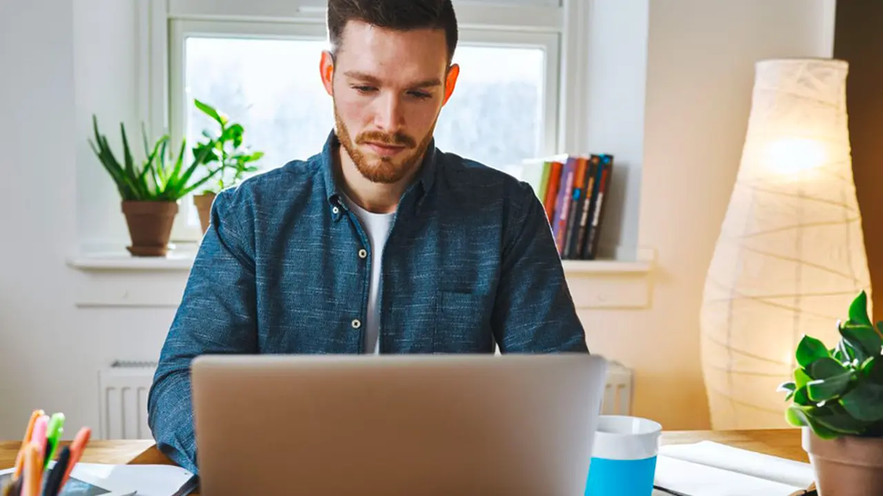 La empresa Adobe es el creador del formato PDF.