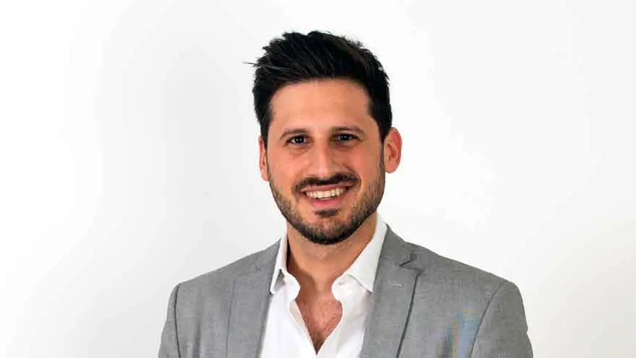 Alejandro Zecler: 