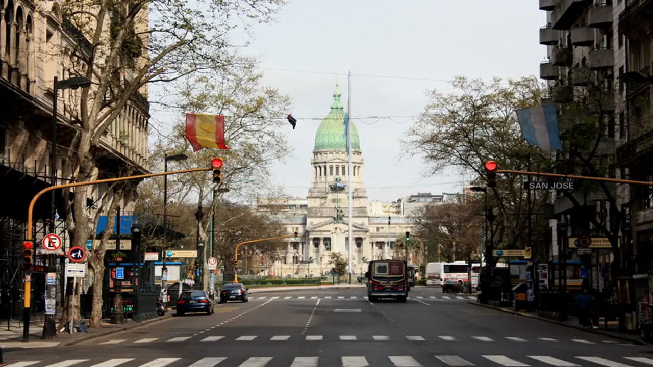 La facturación de los locales en zonas como Avenida de Mayo apenas llega al 30 por ciento respecto de 2019.