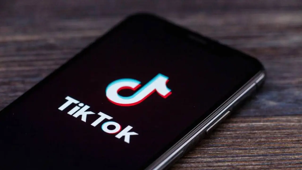 Un gigante del software se suma a Microsoft en la pelea por TikTok