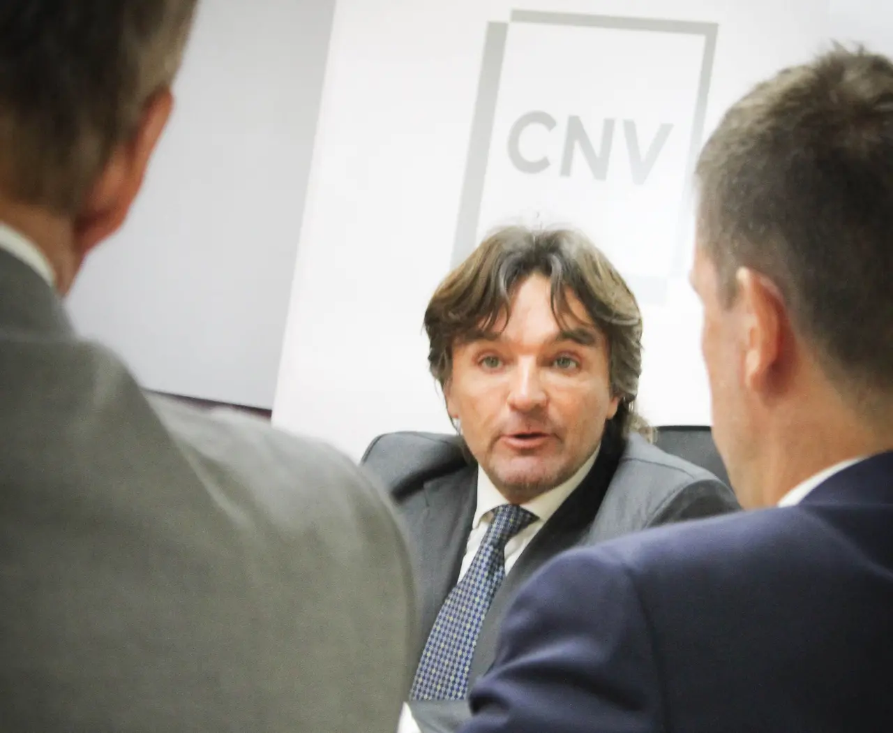 La CNV a cargo de Adrián Cosentino