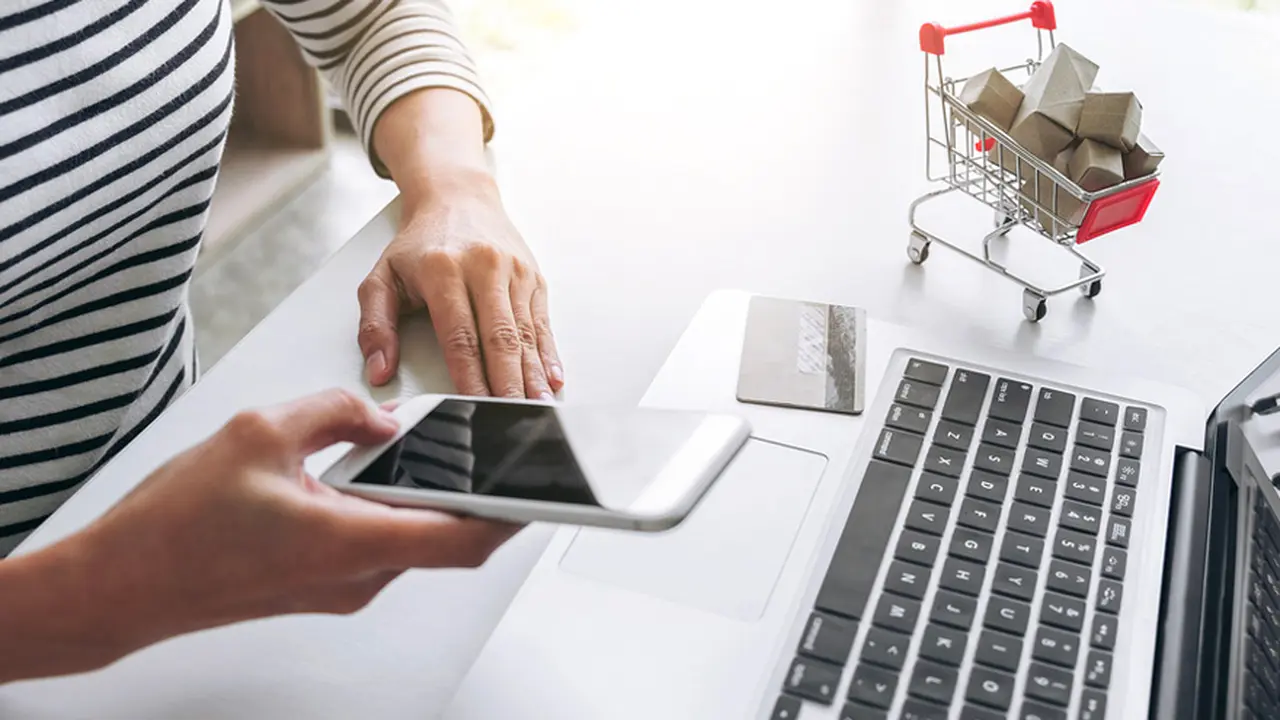 El celular está siendo el principal dispositivo de consulta de los precios del Hot Sale 2020