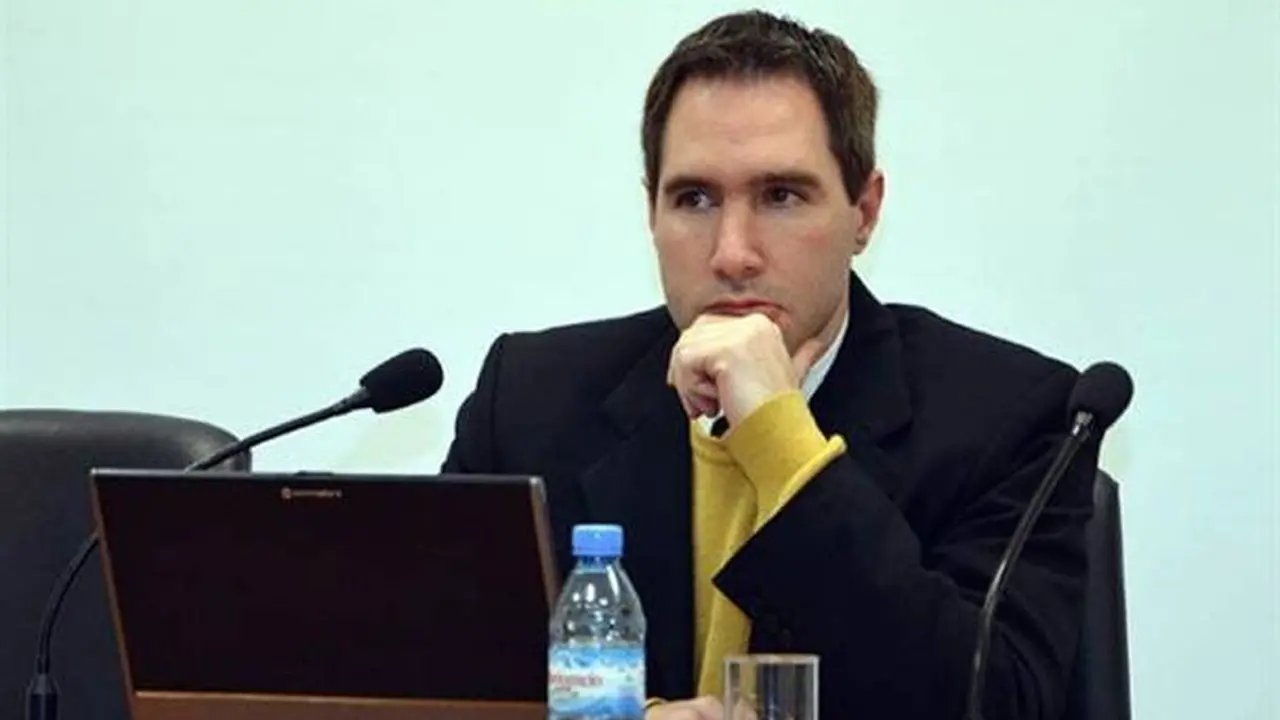 "Se viene un salario bien a la baja, con recorte y pérdida de empleo"