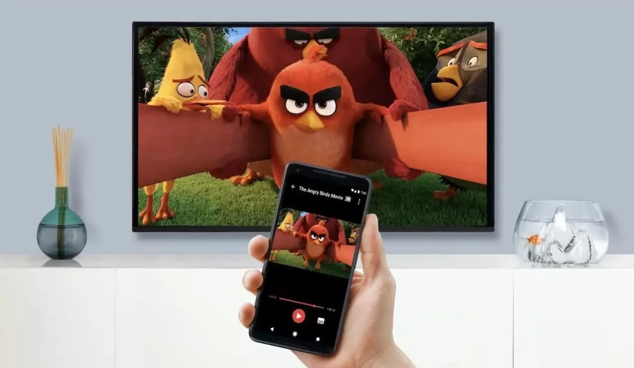 Duplicar la pantalla del celular sirve para reproducir videos en mayor tamaño