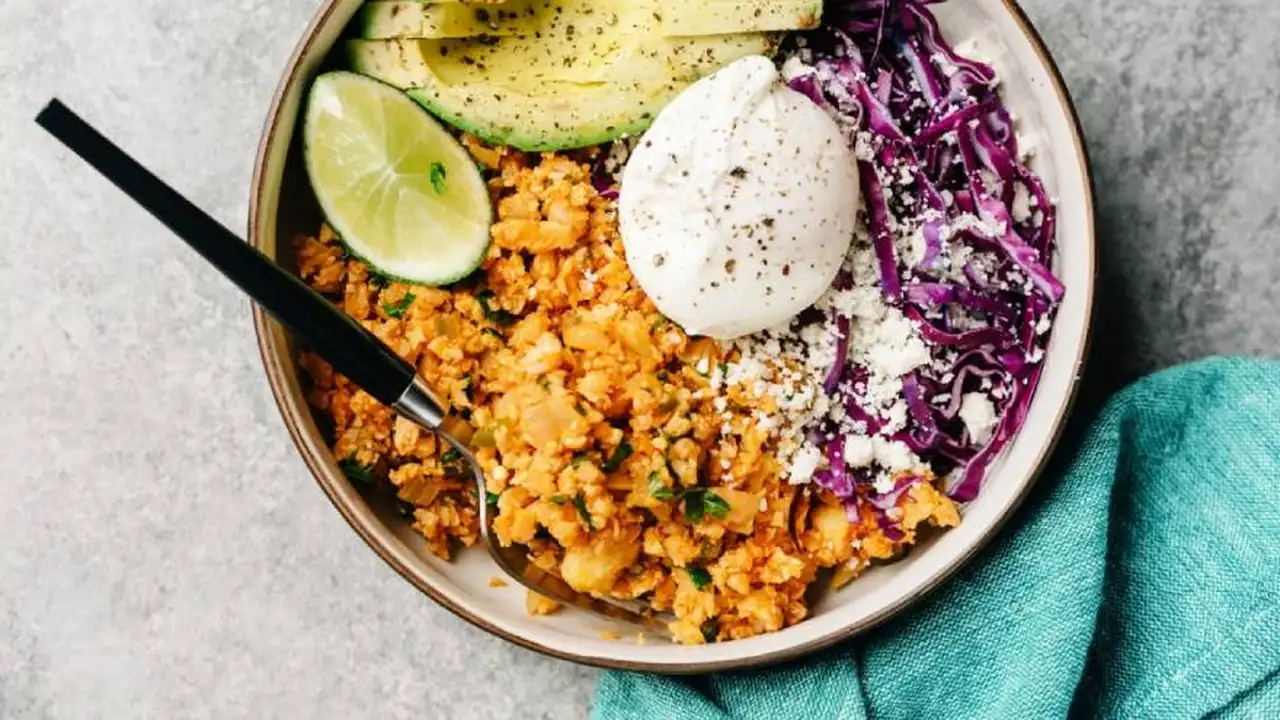 La dieta keto no tiene mayor efectividad que otras en el tratamiento contra la obesidad y el sobrepeso