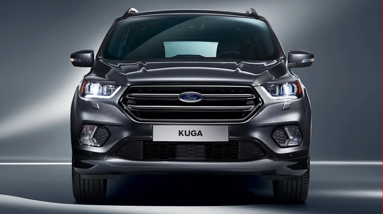 Ford Kuga 2017, entre las más feas.