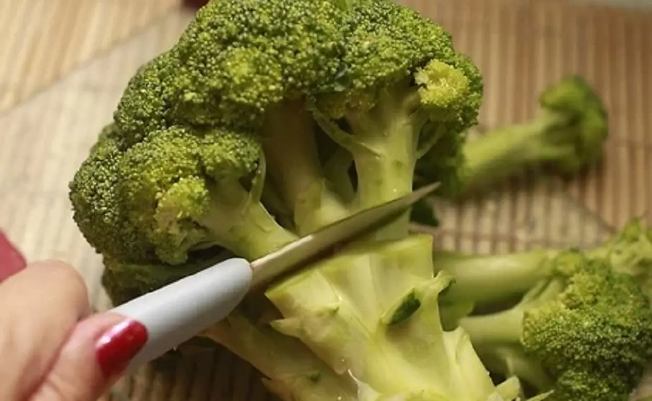 EL brócoli se puede cocinar de muchas formas