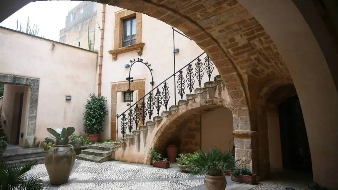 La casa está ubicada en Sambuca, Sicilia