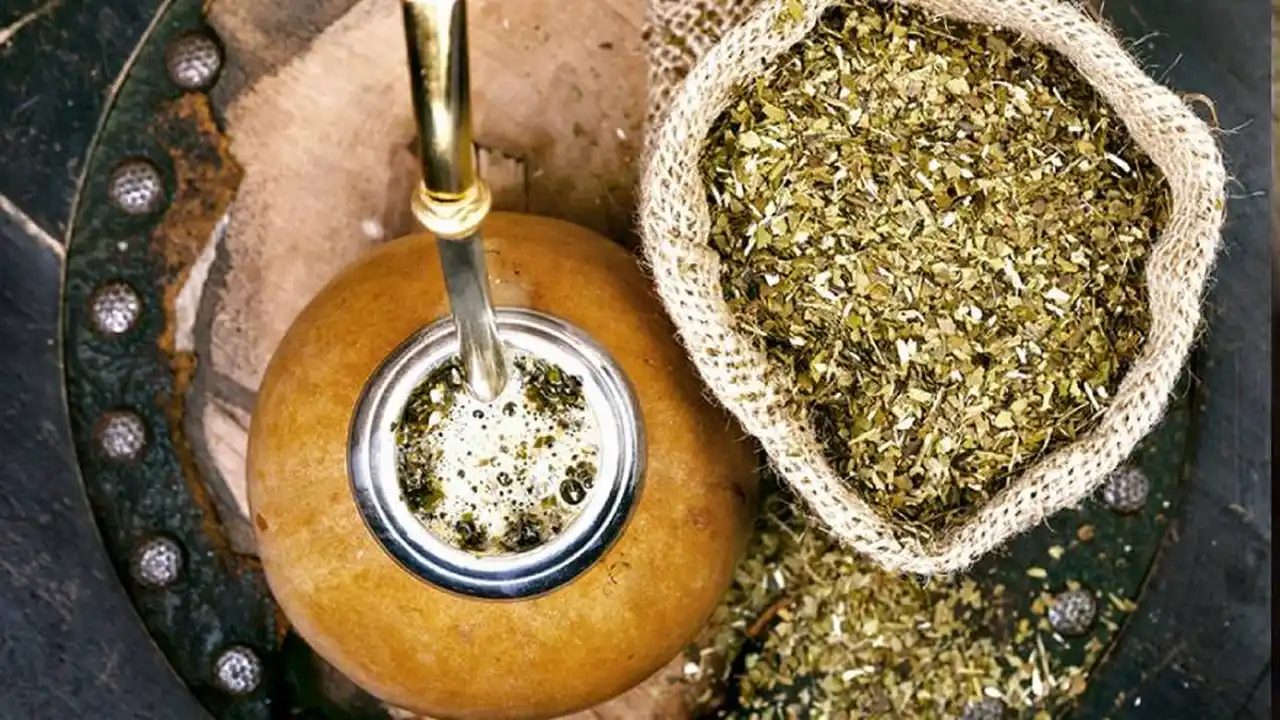 Un estudio analizó el impacto del mate en el peso de las personas