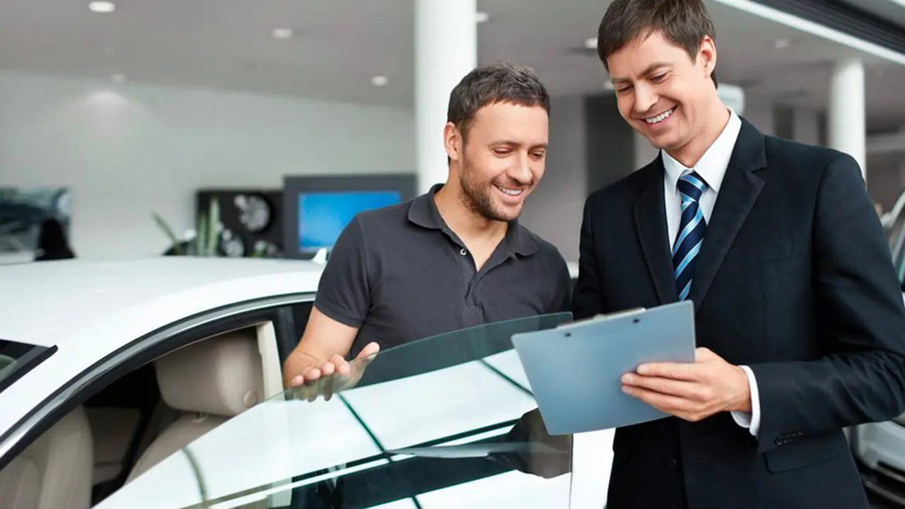 Cuánto cuesta la transferencia de un auto: el valor de la unidad define el costo.