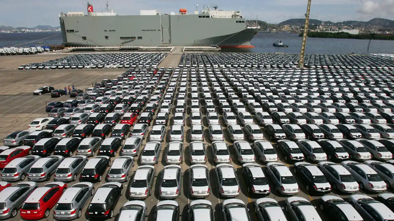 Los autos blancos dominan el mundo.