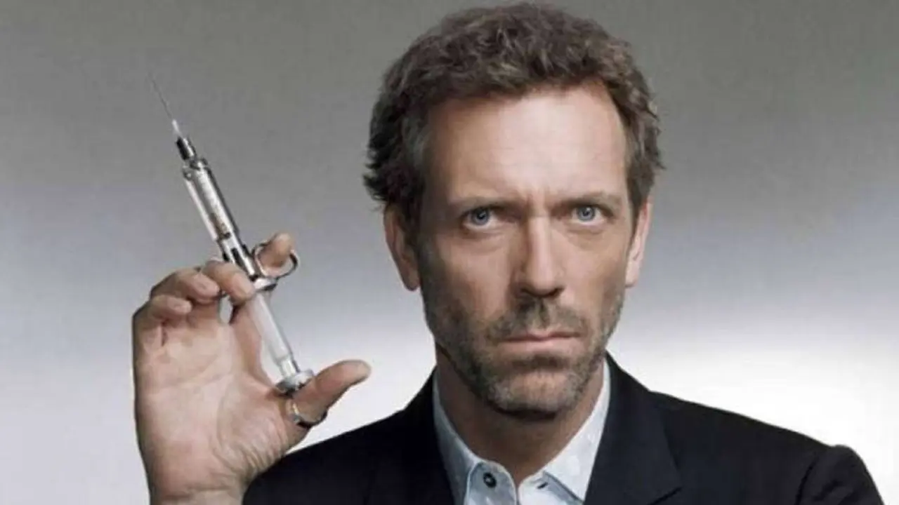 Se podría decir que si todos los médicos fueran tan precisos como Dr. House la inteligencia artificial no sería necesaria