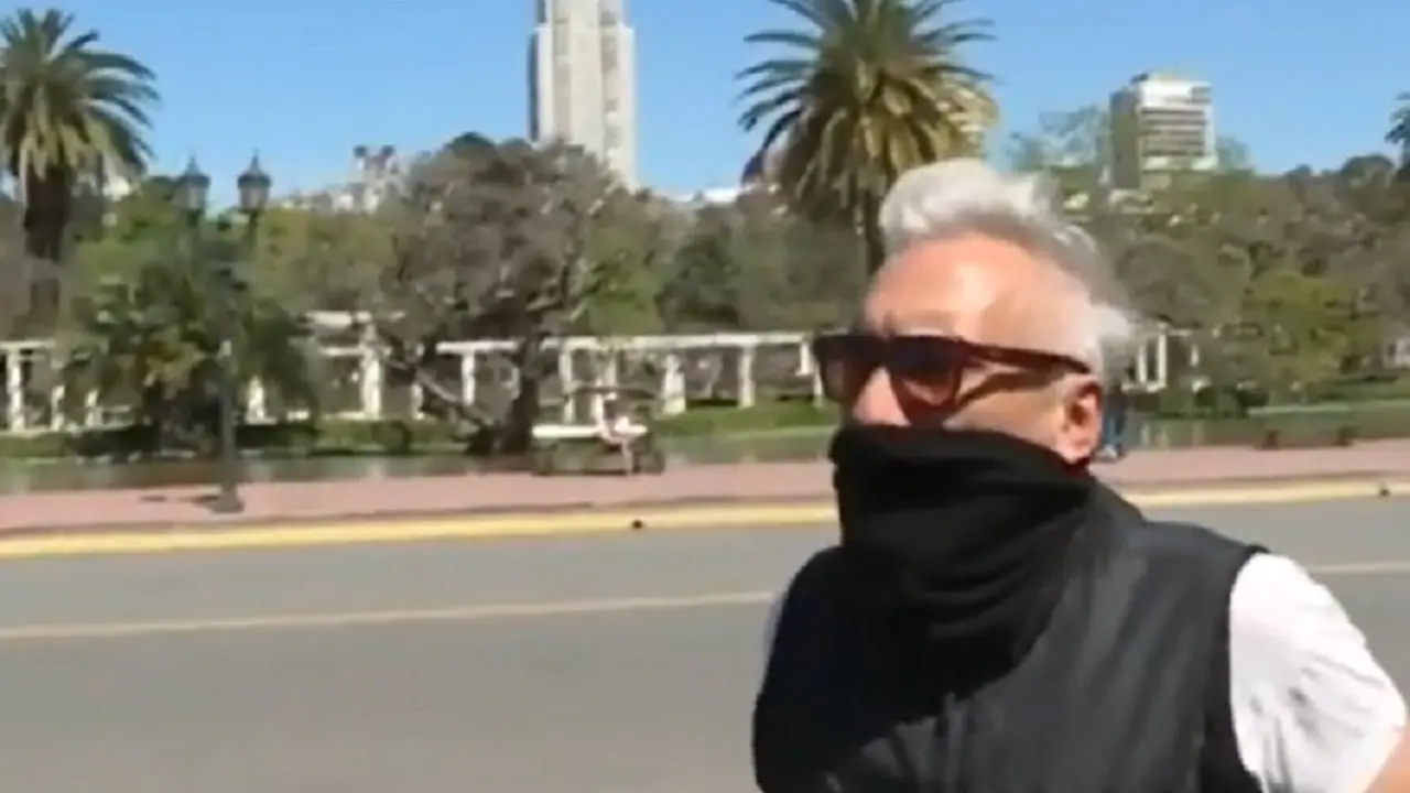 Quién es el hombre que agredió a Robertito Funes Ugarte durante un móvil en vivo