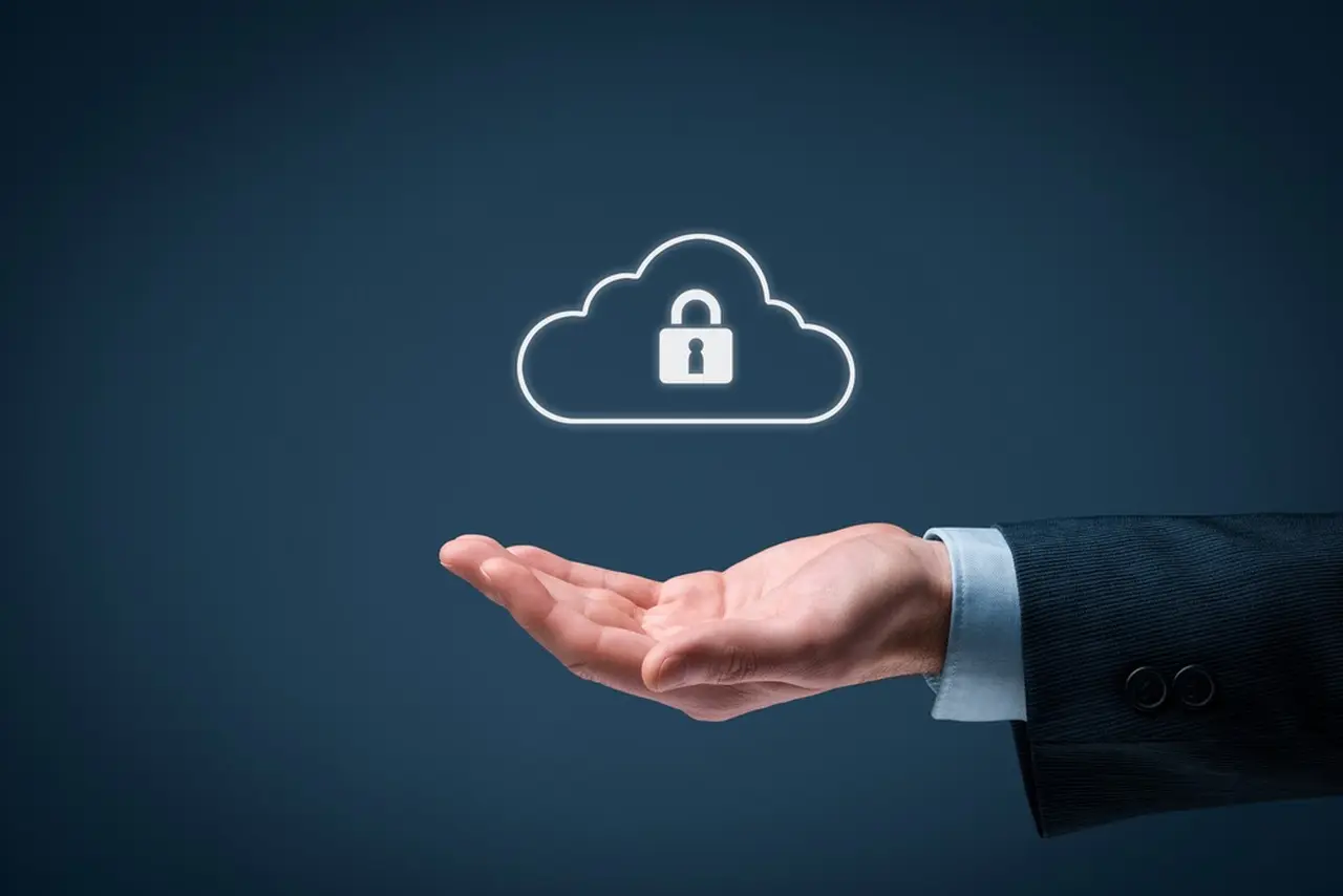 La computación en la nube permite la escalabilidad del comercio electrónico.