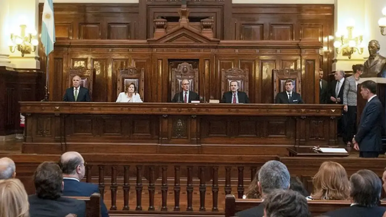 La intención del kirchnerismo es ampliar la Corte, hoy de 5 miembros. El número final, sujeto a negociación