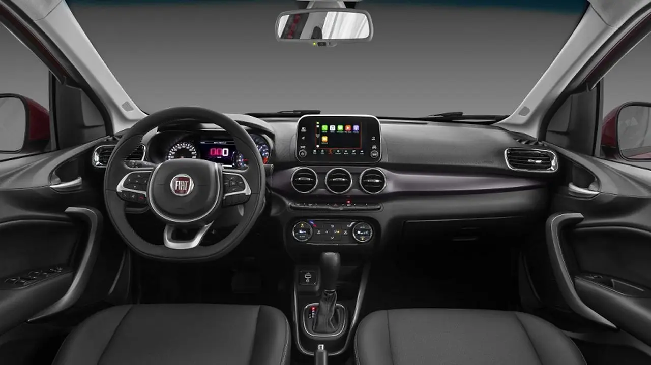 Fiat Cronos, con conectividad y tecnología.
