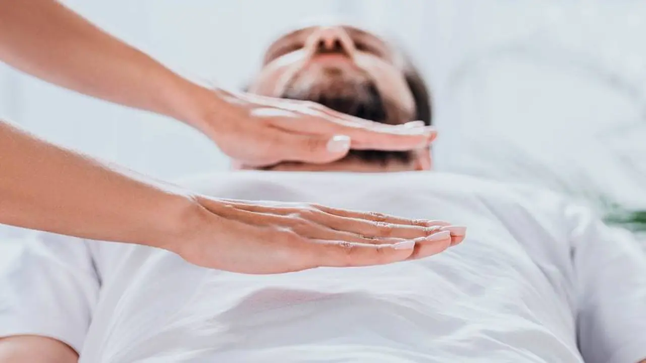 Hay muchos estudios que señalan que el reiki no tiene propiedades curativas