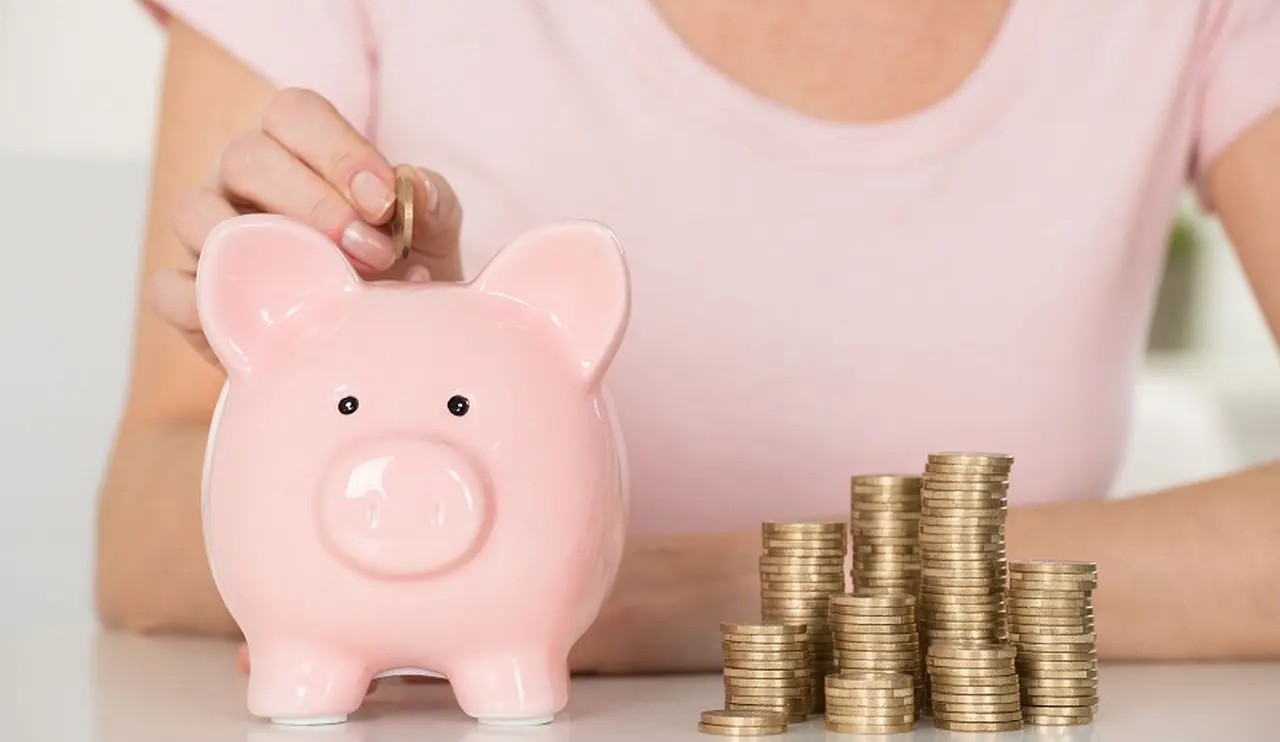 El dinero lo es todo: los tres signos del zodíaco que más piensan en ahorrar